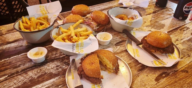 Hello Harry (The Burger Joint) Cairns photo 3