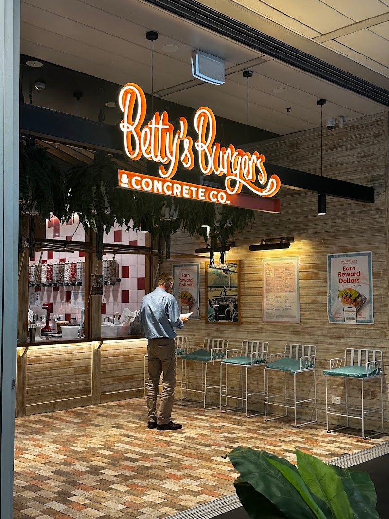 Betty’s Burgers photo 5