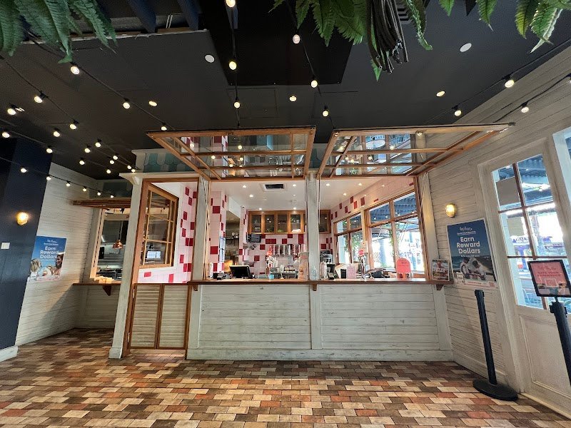 Betty's Burgers photo 10